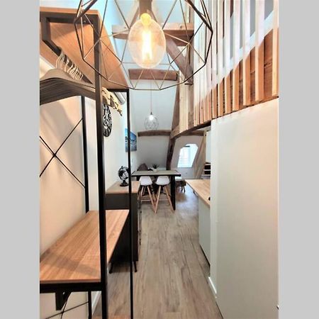 Sous Les Toits En Plein Coeur De Ville Dijon Ngoại thất bức ảnh